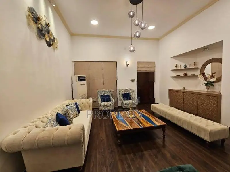Fully Furnished 5BR House for sale in Athurugiriya