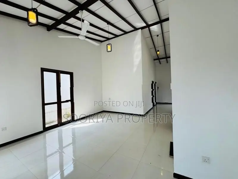 Single Story Brand New House for Sale in Piliyandala
