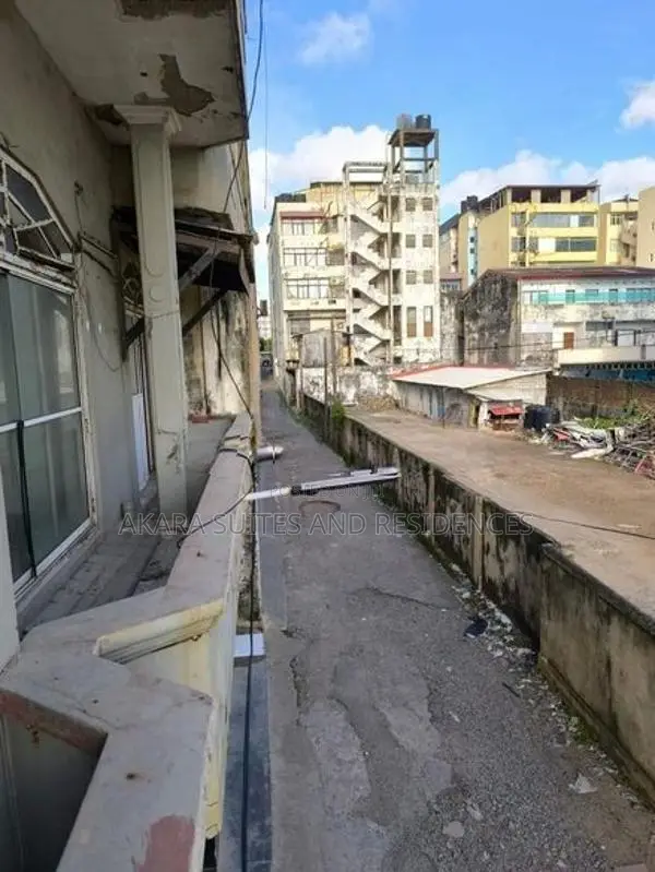 5,000 Sq.ft - Commercial Building for Sale CP35186 Colombo 03