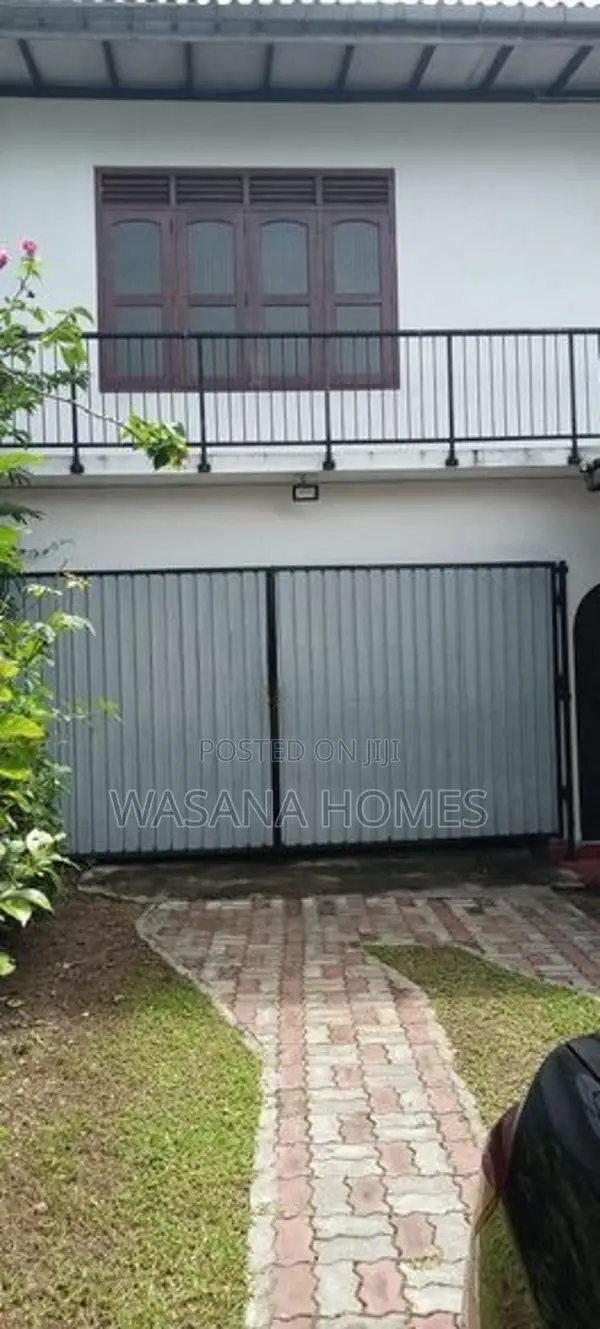 Top House for Sale Boralasgamuwa