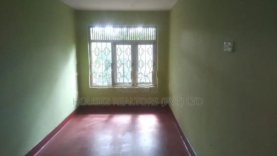 Spacious 6-Bedroom House for Rent – Kandy