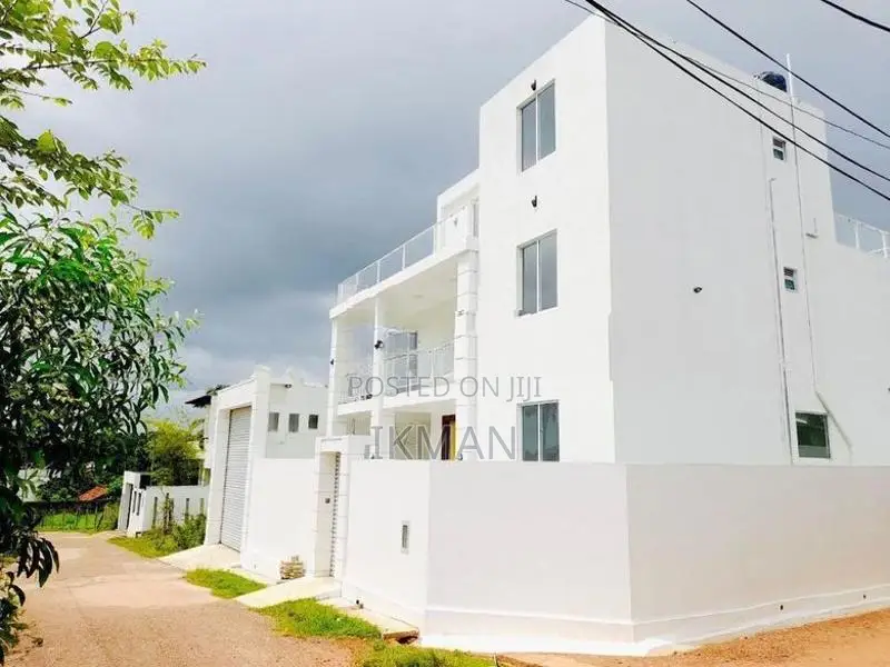 Brand New Luxury Three-Story House Kandana