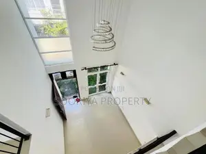 Luxury 2 Story House for Sale in Piliyandala