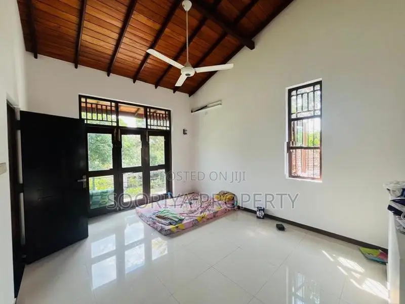 Luxury 2 Story House for Sale in Piliyandala Boralesgamuwa