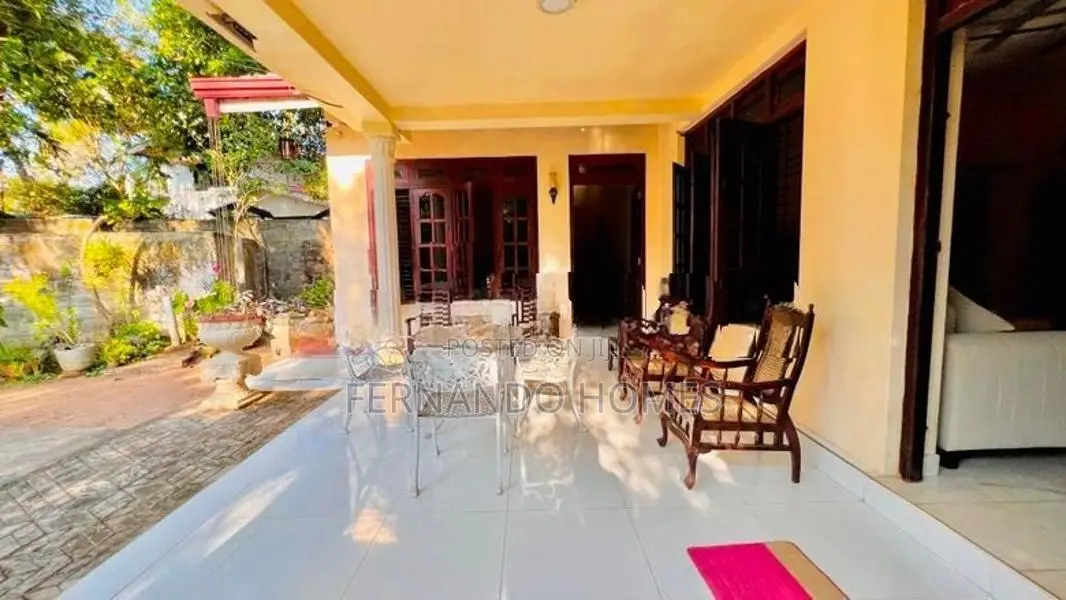 Good & Valuable 22 Perches Land With House For Sale In Negombo