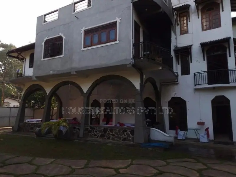 3-Storey House for Rent in Pinnaduwa, Down South
