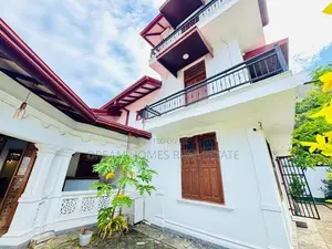 Brand New Luxury House for Sale in Nugegoda – 30 Perches