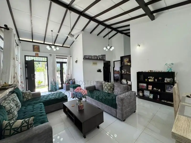 Newly Build House for Sale in Piliyandala