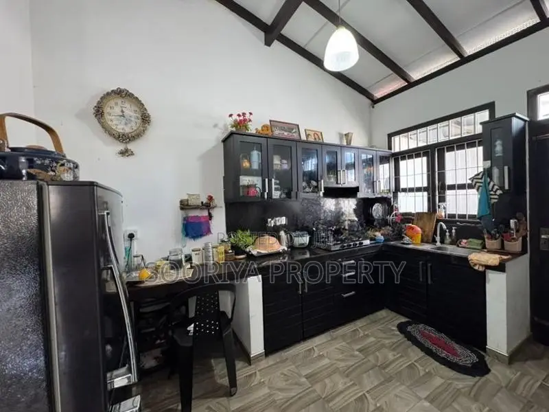 Newly Build House for Sale in Piliyandala
