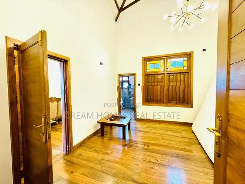 Brand New Luxury House for Sale in Nugegoda – 30 Perches
