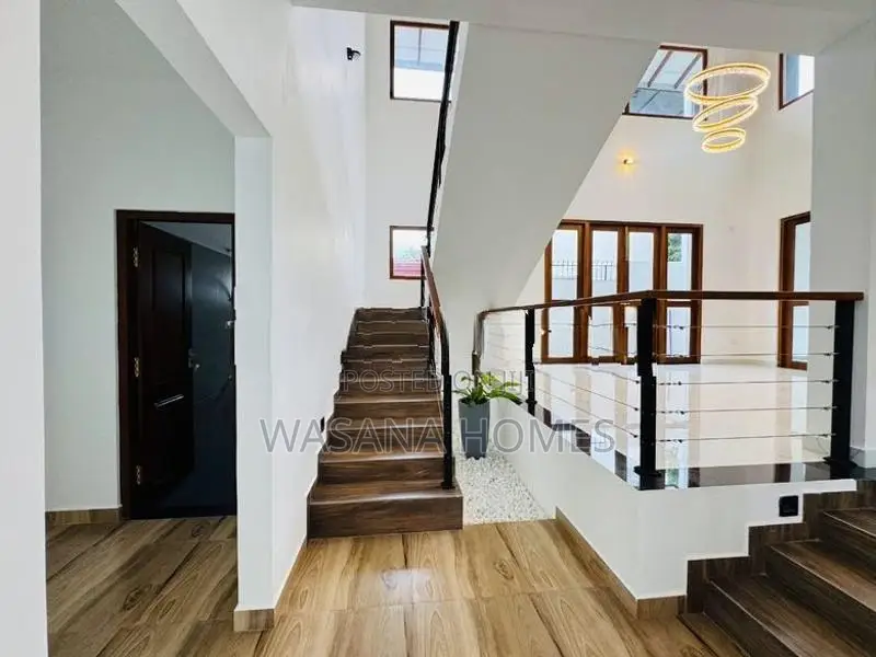 Neat House for Sale Piliyandala
