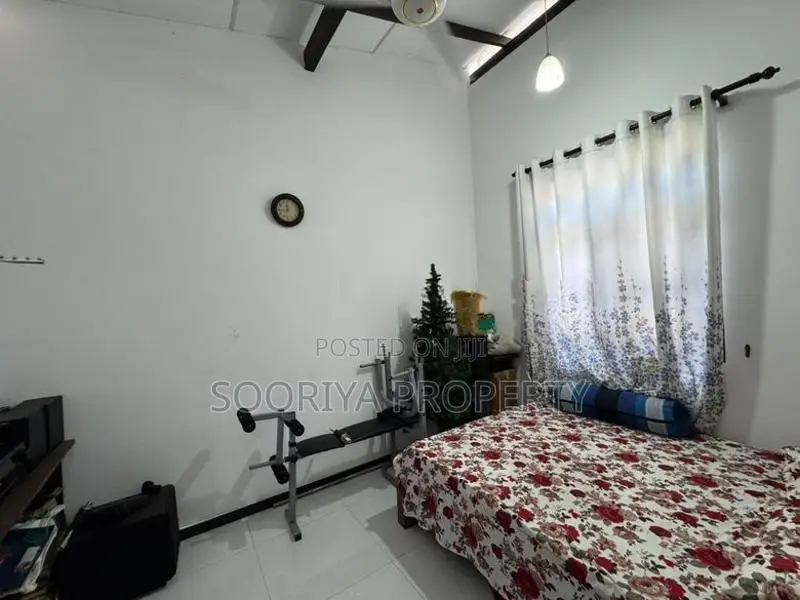 Newly Build House for Sale in Piliyandala