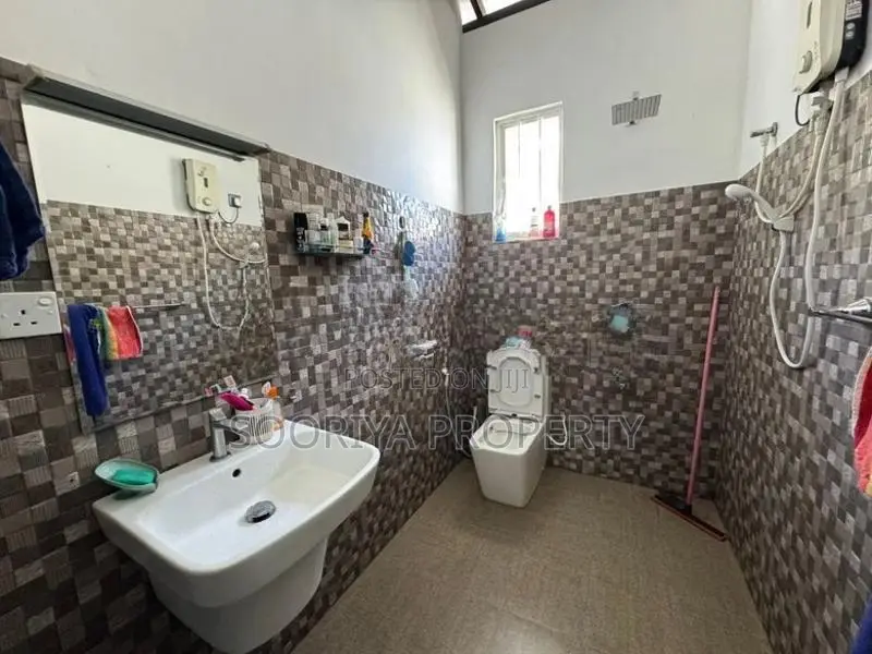 Newly Build House for Sale in Piliyandala