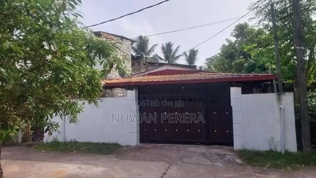Suwarapala church rd valuable house for sale .