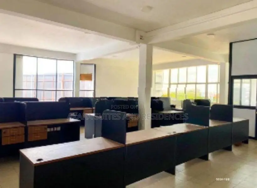 25000 Sq.ft - Commercial Building for Sale CP44461 Colombo 09