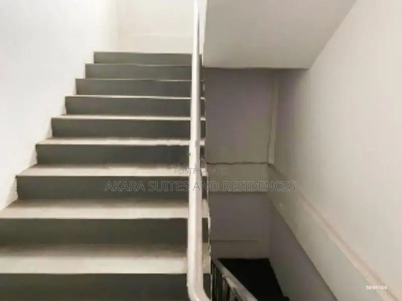 25000 Sq.ft - Commercial Building for Sale CP44461 Colombo 09