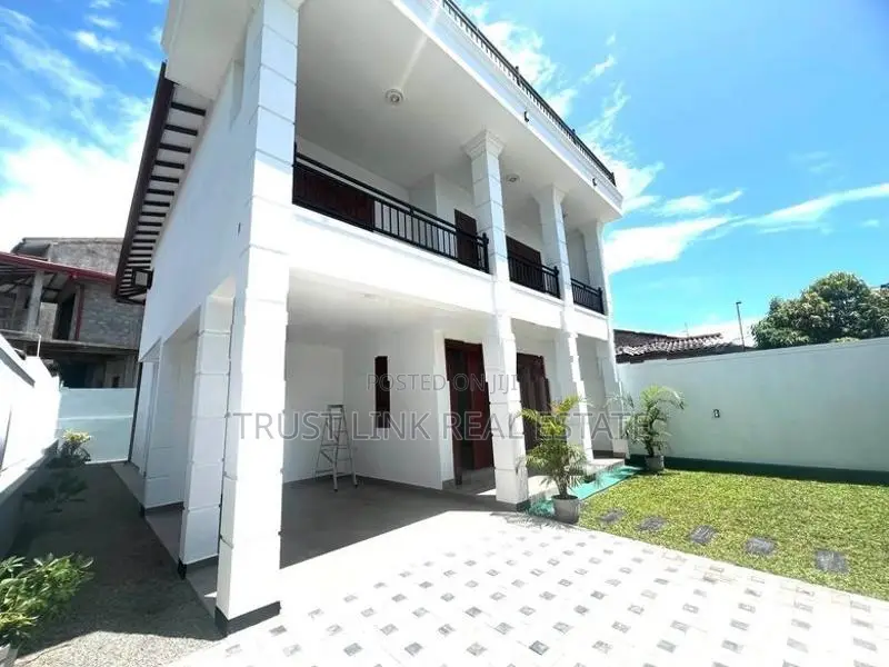 Brand New Three Story House For Sale In Kandana