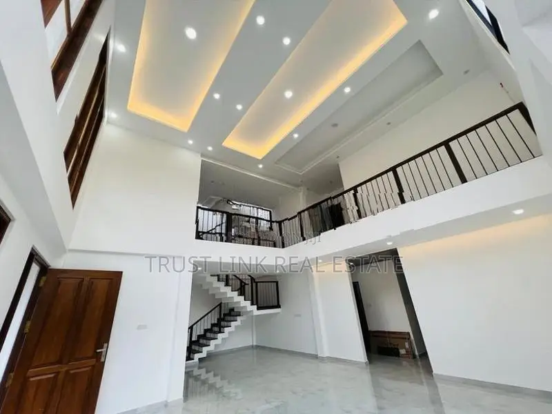 Brand New Three Story House For Sale In Kadawatha