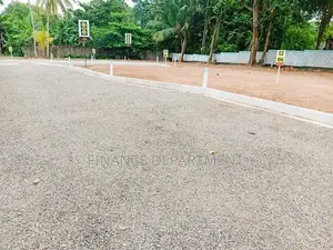 Land Plots for Sale in 457 Panadura Road Hirana