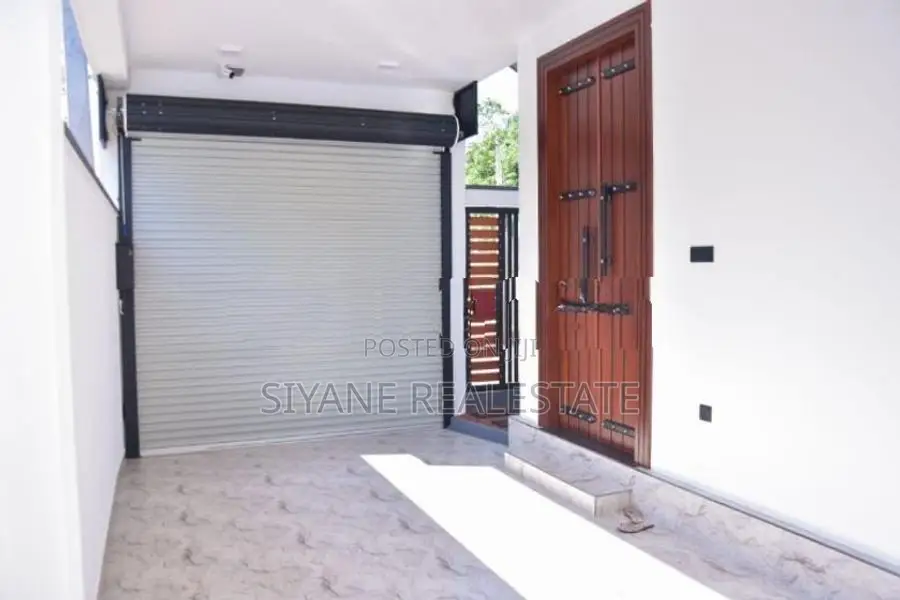 Brand New Modern House for Sale in Athurugiriya