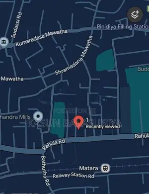 මාතර නගර මධ්‍යයේ දෙමහල් නිවසක් විකිණීමට