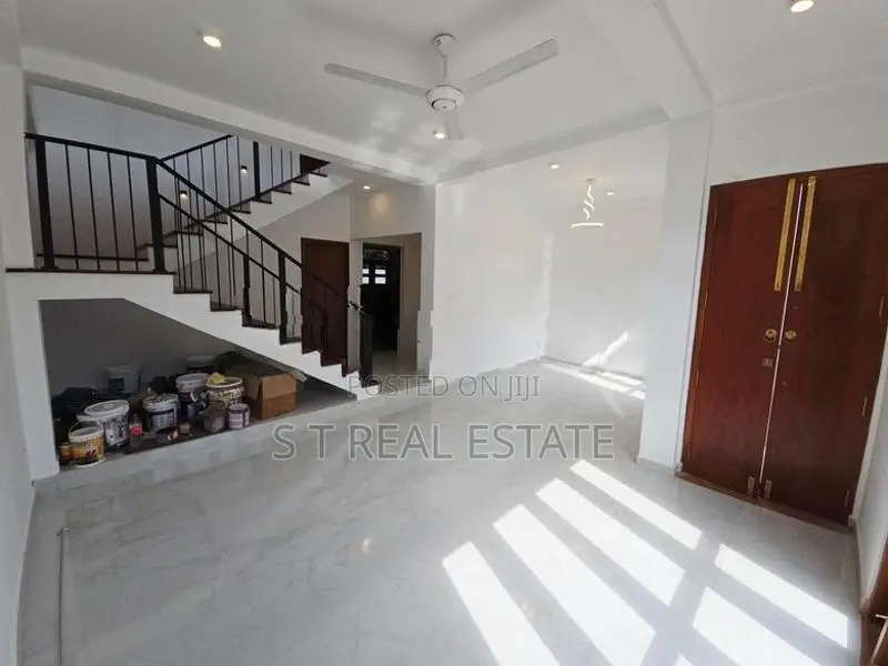 Modern Designed Luxury 2 Story House For Sale In Piliyandala