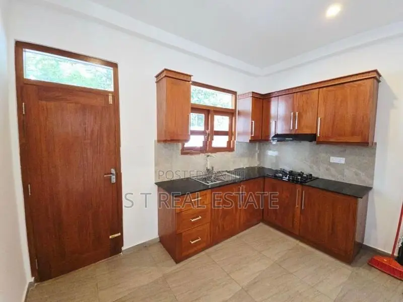 Modern Designed Luxury 2 Story House For Sale In Piliyandala