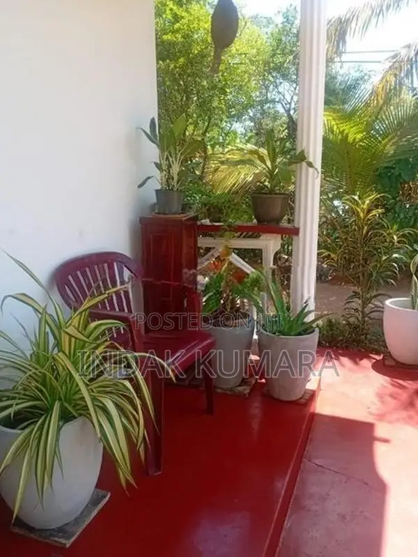 Ahangama House Sale