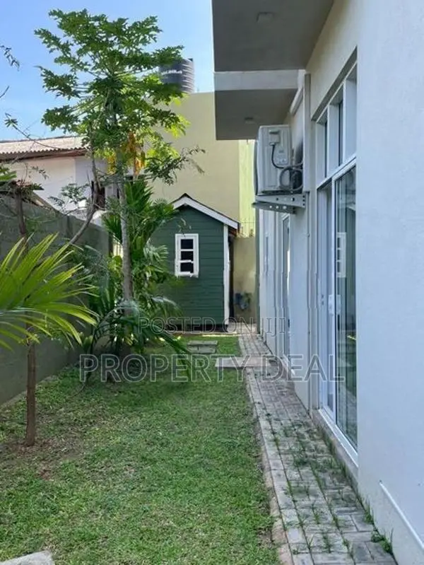 3 Story Bedroom House For Rent in Pelawatta- PDH21