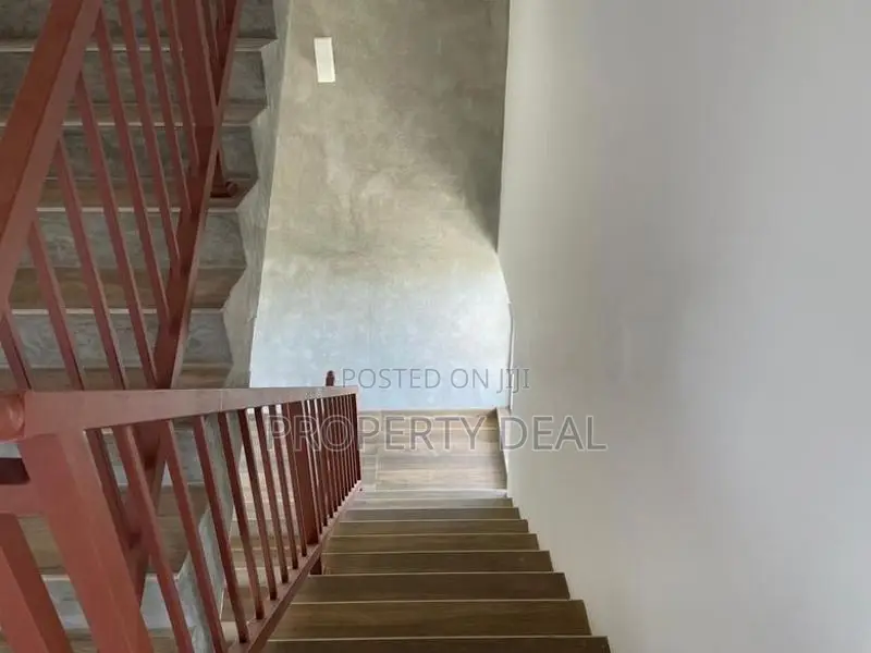 3 Story Bedroom House For Rent in Pelawatta- PDH21
