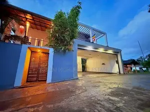 Super Luxury House for Sale – Talawatugoda