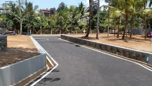 ගාල්ල කරාපිටිය රෝහලට ලගින් බිම් කොටස්