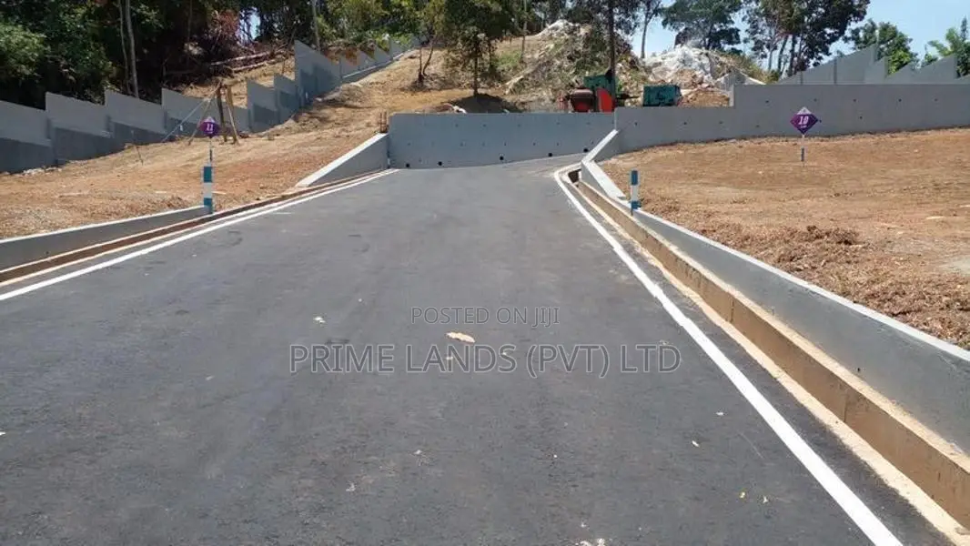 ගාල්ල කරාපිටිය රෝහලට ලගින් බිම් කොටස්