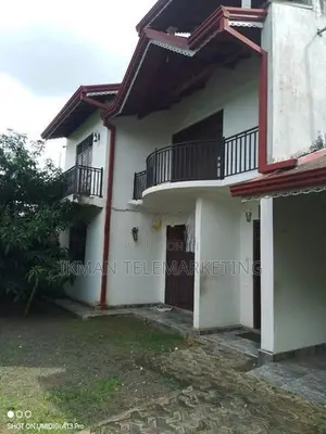Two-Storey House with Land for Sale – Tholangamuwa