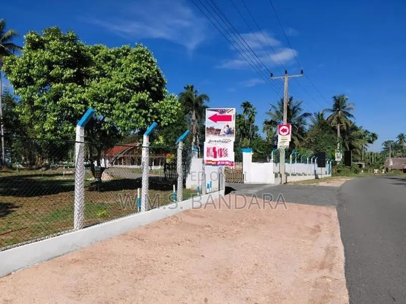 Main Road Facing Land for Sale Near Negombo - Mb 02