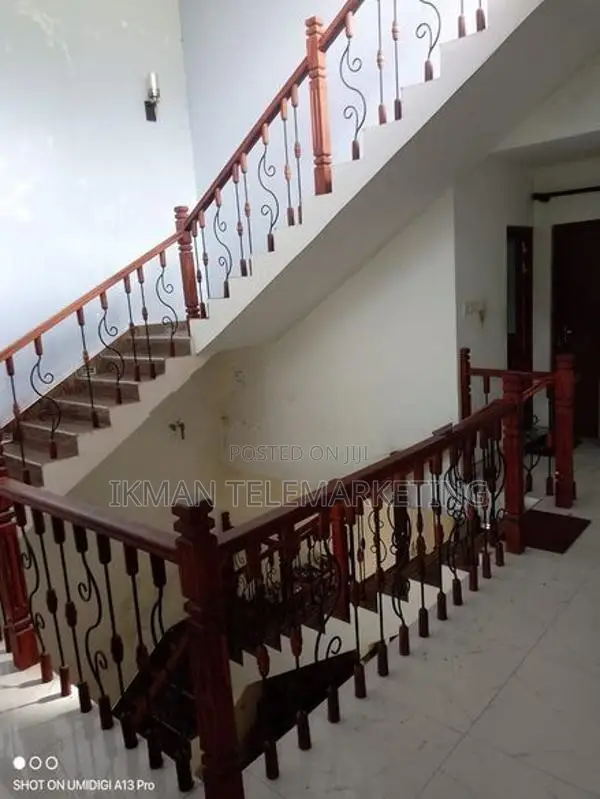 Two-Storey House with Land for Sale – Tholangamuwa