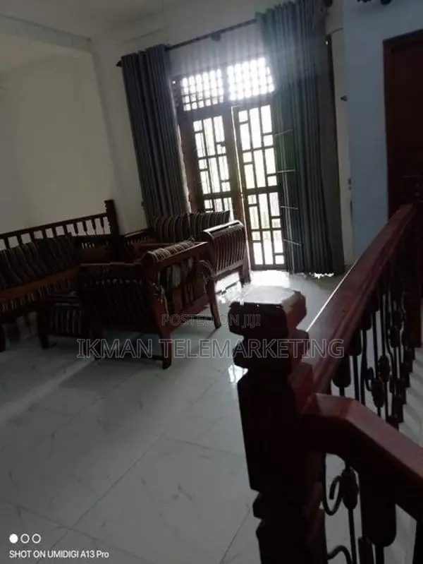 Two-Storey House with Land for Sale – Tholangamuwa