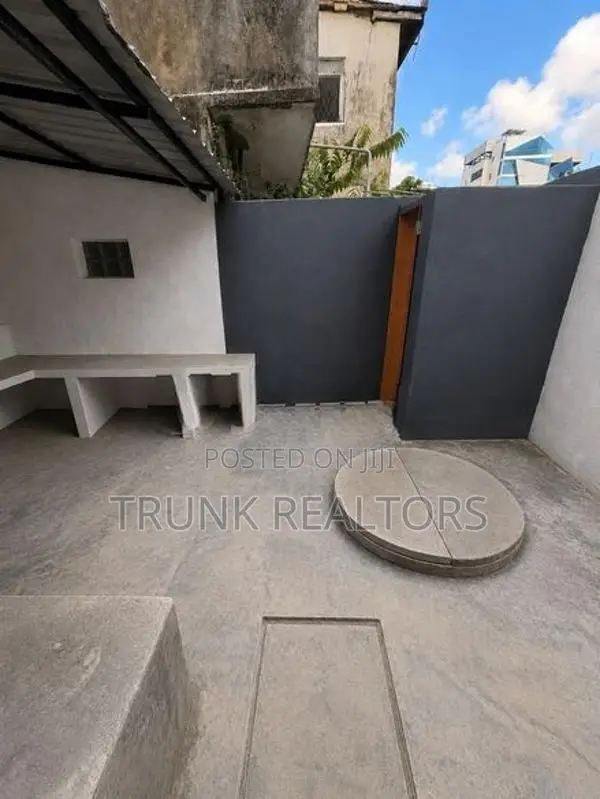 Colombo 08 Commercial Building For Rent (NK11534)