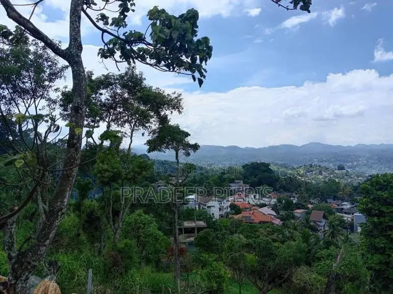 Valuable Land Herassagala Kandy