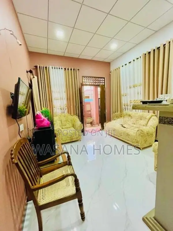 Neat Single Story House for Sale Kesbewa