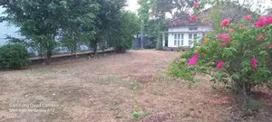 ඉඩමක් විකිණීමට - වත්තල