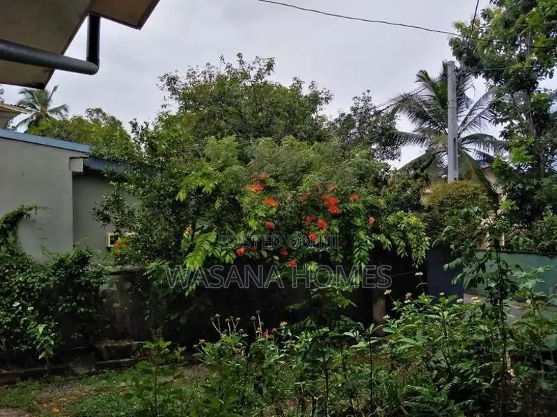 Land with House for Sale Nugegoda
