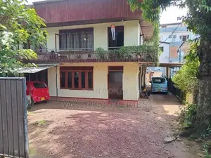Top House for Sale Nugegoda Vijerama