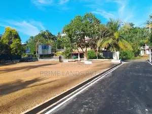 Lands for Sale Facing Baddegama Road