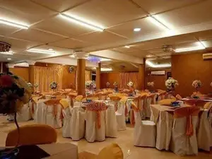 Wedding Hall with 172 Perch for Sale in Kandy Alawathugoda