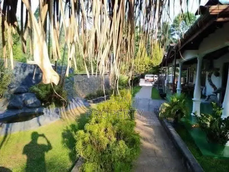Wedding Hall with 172 Perch for Sale in Kandy Alawathugoda