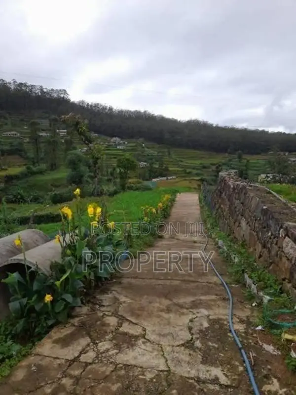 10 Perch Land for Sale in Nuwara Eliya