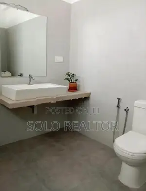 4 Bedroom Modern House for Rent in Colombo 6