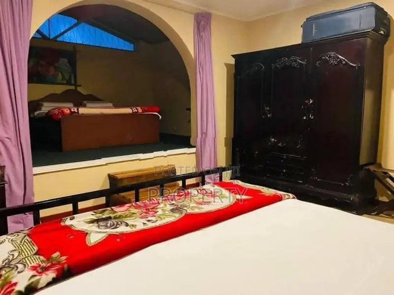 Bunglow for Sale in Nuwara Eliya City Limit