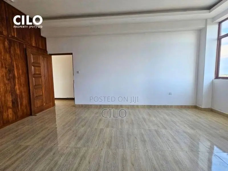 4 Bedroom Apartment for Sale – Battaramulla